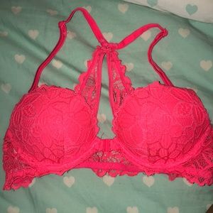 Victoria’s Secret PINK bra